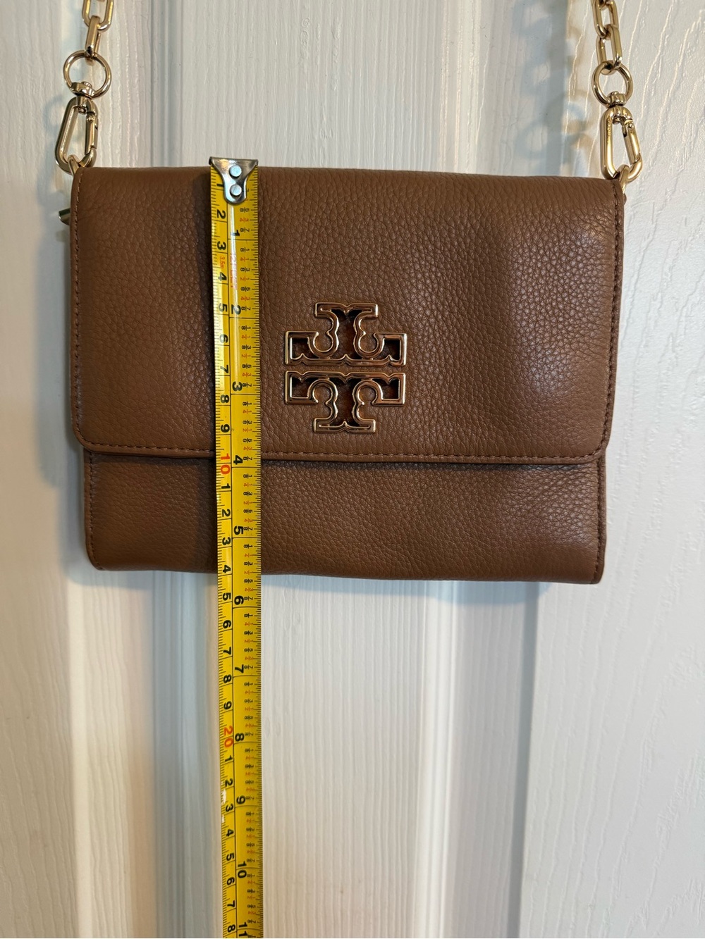 TORY BURCH: Britten Chain Wallet Crossbody - Picture 7 of 7